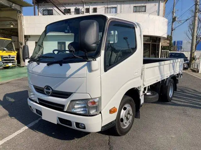 日野 デュトロ 小型 平ボディ TKG-XZC605M H27の中古トラック画像1