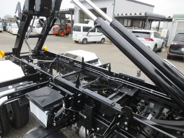 三菱 ファイター 中型/増トン アームロール ツインホイスト 2KG-FK72Fの中古トラック画像18
