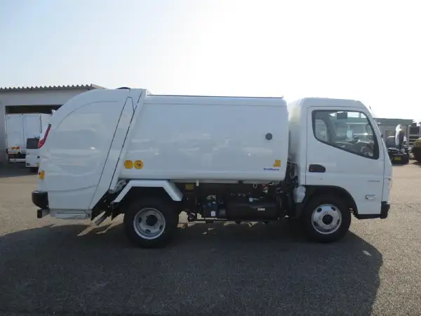 三菱 キャンター 小型 パッカー車 巻き込み式 回転ダンプ式の中古トラック画像4