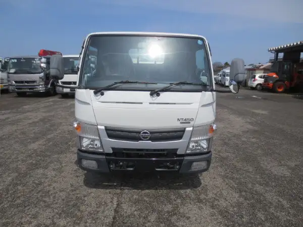 日産 アトラス 小型 平ボディ パワーゲート 床鉄板の中古トラック画像2