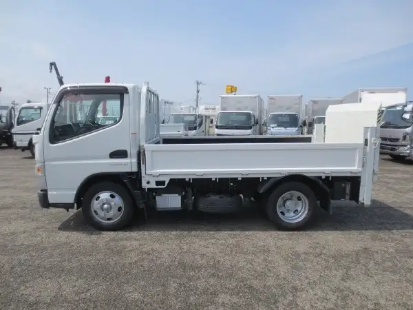 日産 アトラス 小型 平ボディ パワーゲート 床鉄板の中古トラック画像4