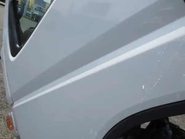 日産 アトラス 小型 平ボディ パワーゲート 床鉄板の中古トラック画像19