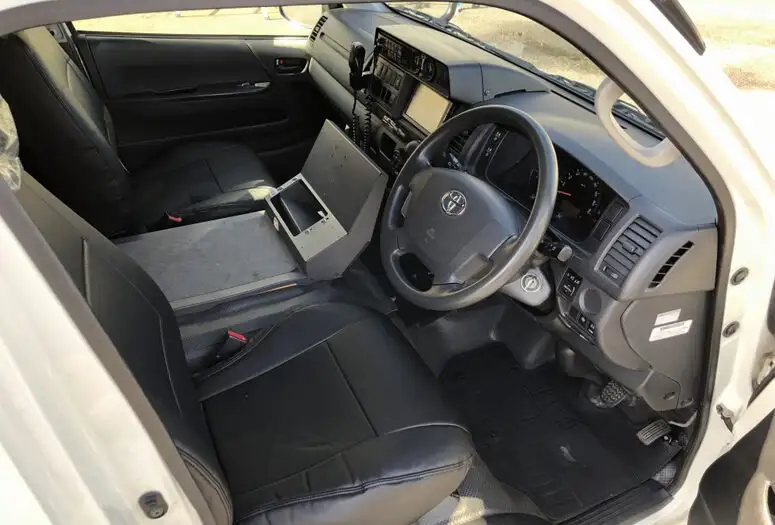 トヨタ ハイエース 小型 特殊車両 CBF-TRH226S H27の中古トラック画像5
