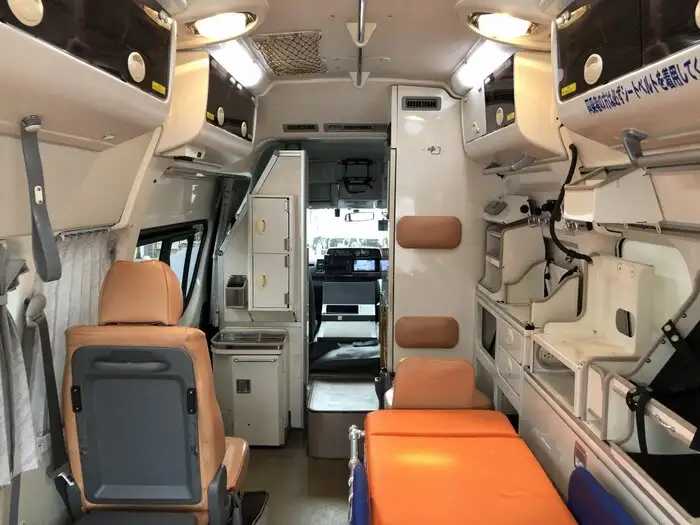 トヨタ ハイエース 小型 特殊車両 CBF-TRH226S H27の中古トラック画像10