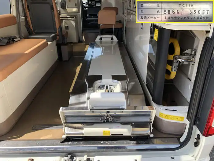 トヨタ ハイエース 小型 特殊車両 CBF-TRH226S H27の中古トラック画像13