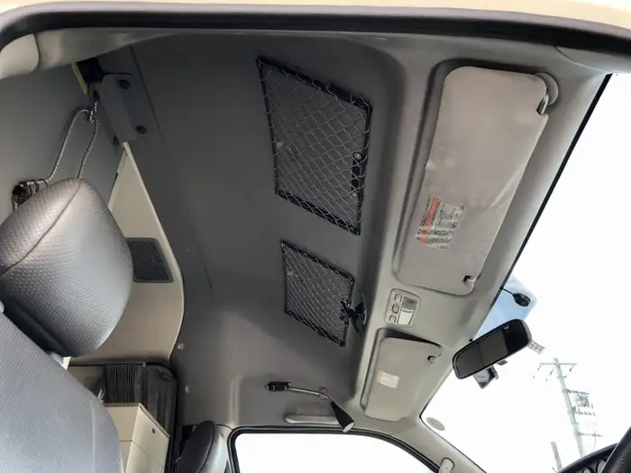 トヨタ ハイエース 小型 特殊車両 CBF-TRH226S H20の中古トラック画像9