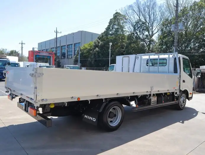 日野 デュトロ 小型 平ボディ アルミブロック 2PG-XZU722Mの中古トラック画像2