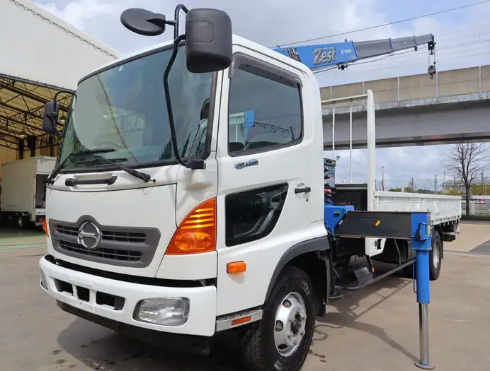 日野 レンジャー 中型/増トン クレーン付 4段 ラジコンの中古トラック画像1
