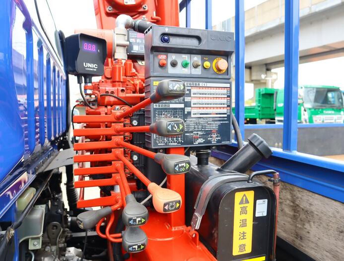 日産 アトラス 小型 クレーン付 床鉄板 4段の中古トラック画像12