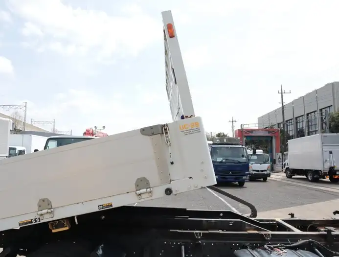いすゞ エルフ 小型 車両重機運搬 ラジコン ウインチの中古トラック画像10