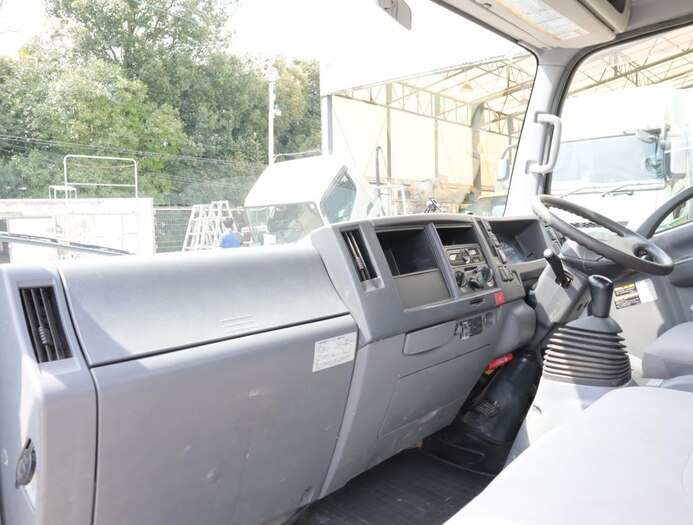 いすゞ エルフ 小型 車両重機運搬 ラジコン ウインチの中古トラック画像15
