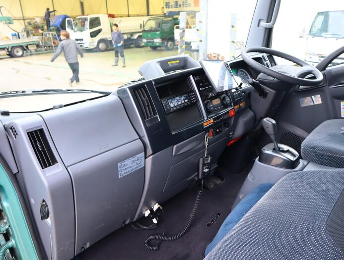 いすゞ エルフ 小型 クレーン付 アルミブロック 3段の中古トラック画像13