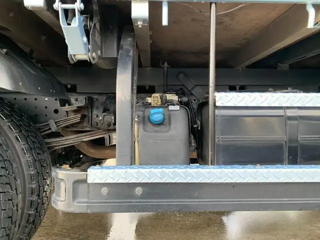 三菱 キャンター 小型 平ボディ 床鉄板 カスタムの中古トラック画像像17