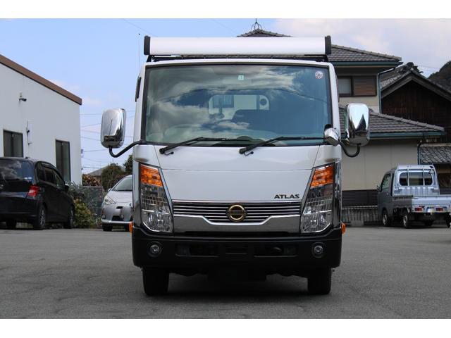 日産 アトラス 小型 平ボディ Wキャブ(ダブルキャブ) の中古トラック画像4