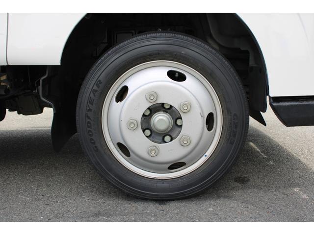 日産 アトラス 小型 平ボディ Wキャブ(ダブルキャブ) の中古トラック画像20