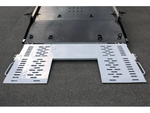 三菱 キャンター 小型 車両重機運搬 ラジコン ウインチの中古トラック画像7