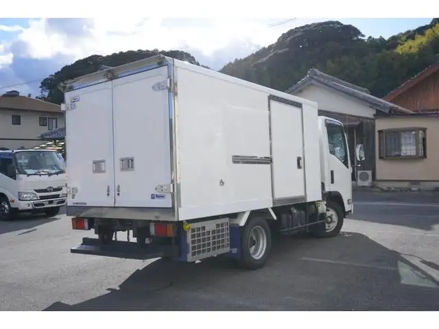 いすゞ エルフ 小型 冷凍冷蔵 低温 サイドドアの中古トラック画像2