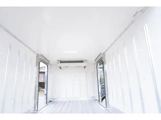 いすゞ エルフ 小型 冷凍冷蔵 低温 サイドドアの中古トラック画像6
