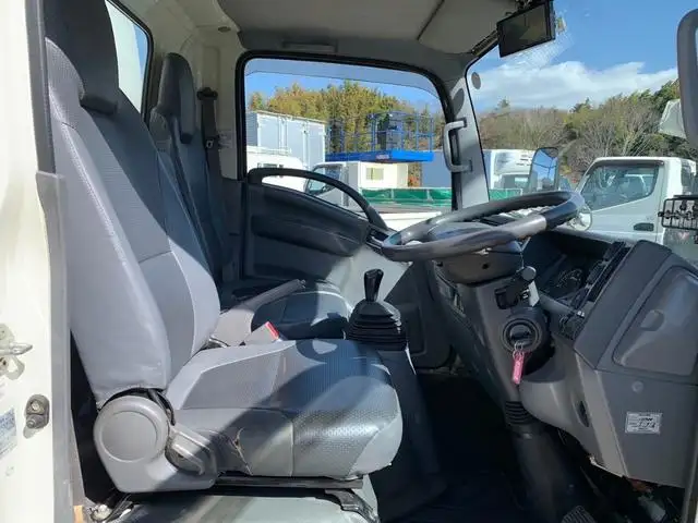いすゞ エルフ 小型 パッカー車 巻き込み式 回転ダンプ式の中古トラック画像9