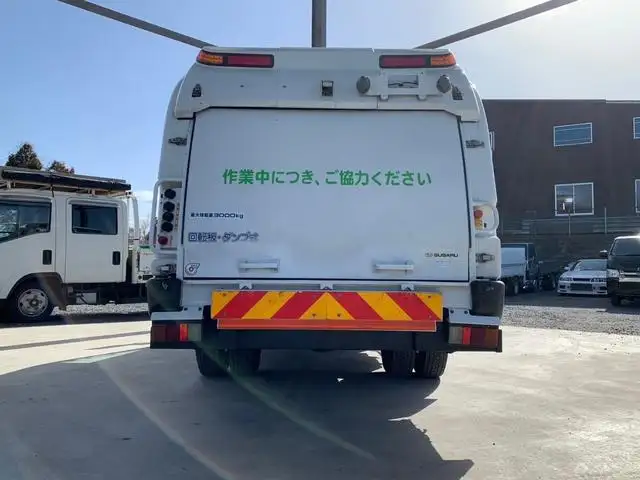 いすゞ エルフ 小型 パッカー車 巻き込み式 回転ダンプ式の中古トラック画像3
