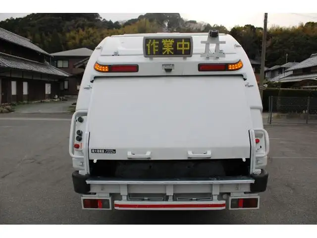 いすゞ エルフ 小型 パッカー車 プレス式 の中古トラック画像4