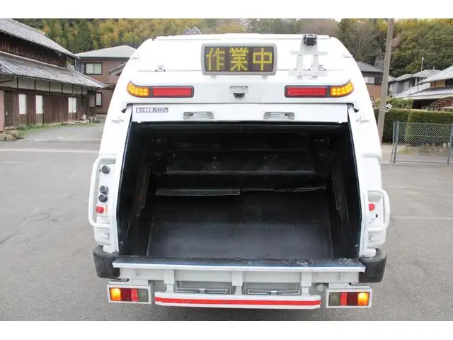 いすゞ エルフ 小型 パッカー車 プレス式 の中古トラック画像5