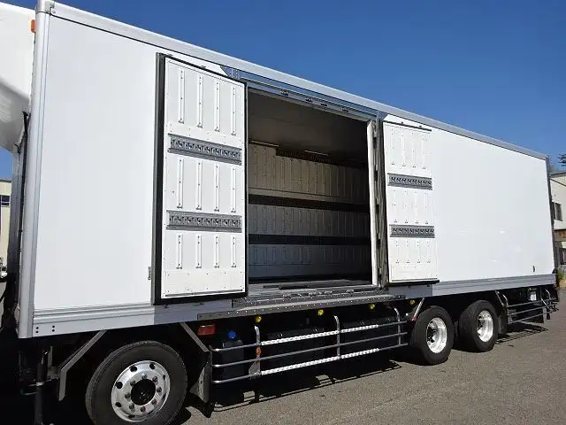 日産UD クオン 大型 冷凍冷蔵 低温 キーストンの中古トラック画像6