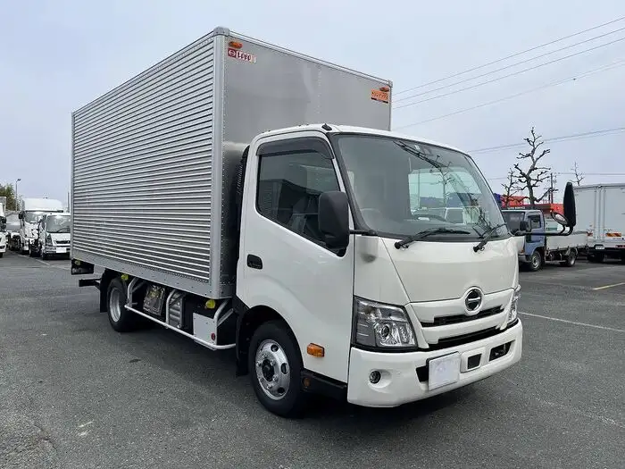 日野 デュトロ 小型 アルミバン パワーゲート 2RG-XZU712Mの中古トラック画像2
