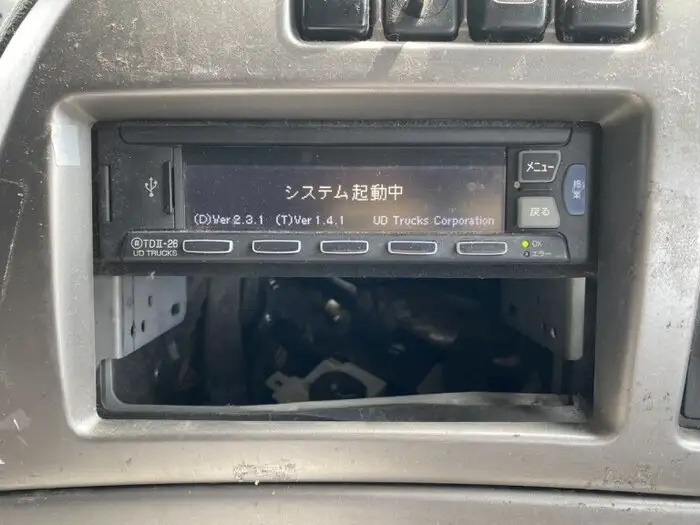 日産UD クオン 大型 ウイング ハイルーフ 床鉄板の中古トラック画像12