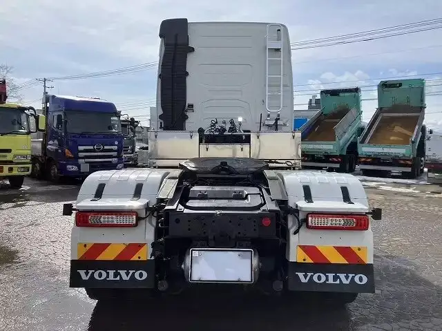 ボルボ トラック 大型 トラクター ハイルーフ 1デフの中古トラック画像4