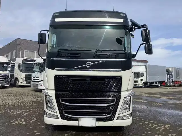 ボルボ トラック 大型 トラクター ハイルーフ 1デフの中古トラック画像2