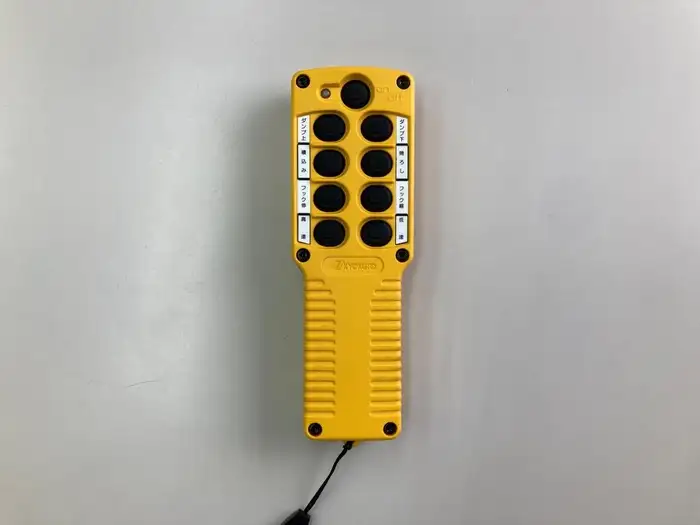 三菱 ファイター 中型/増トン アームロール ツインホイスト 2KG-FK72Fの中古トラック画像9
