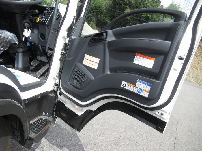 日産UD コンドル 中型/増トン 車両重機運搬 4段クレーン ラジコンの中古トラック画像15