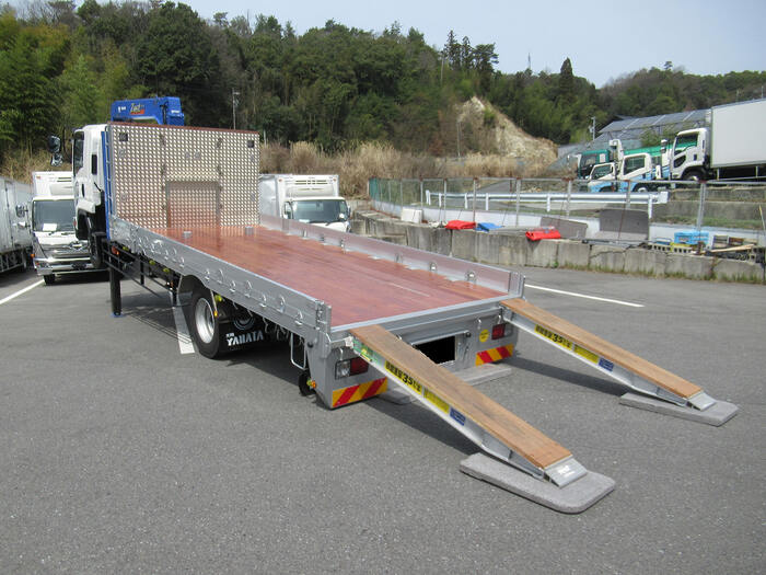 日産UD コンドル 中型/増トン 車両重機運搬 4段クレーン ラジコンの中古トラック画像4