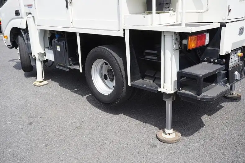 日野 デュトロ 小型 高所・建柱車 高所作業車 電工仕様の中古トラック画像10