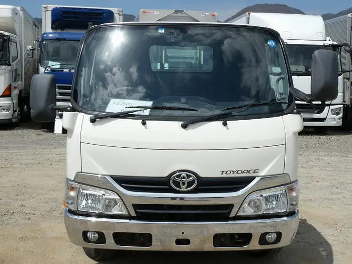 トヨタ トヨエース 小型 平ボディ TKG-XZC605 H27の中古トラック画像2