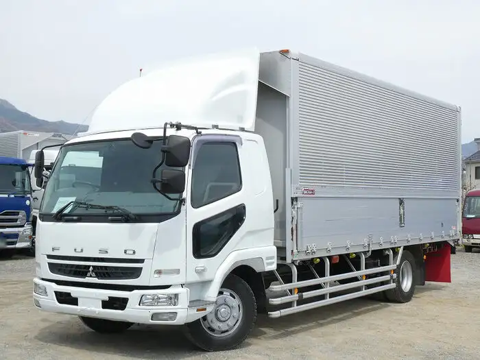 三菱 ファイター 中型/増トン ウイング 床鉄板 エアサスの中古トラック画像1