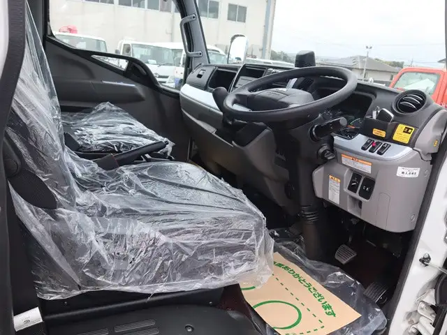三菱 キャンター 小型 車両重機運搬 ラジコン ウインチの中古トラック画像11