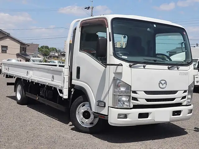 マツダ タイタン 小型 平ボディ TPG-LPR85AR H28の中古トラック画像2