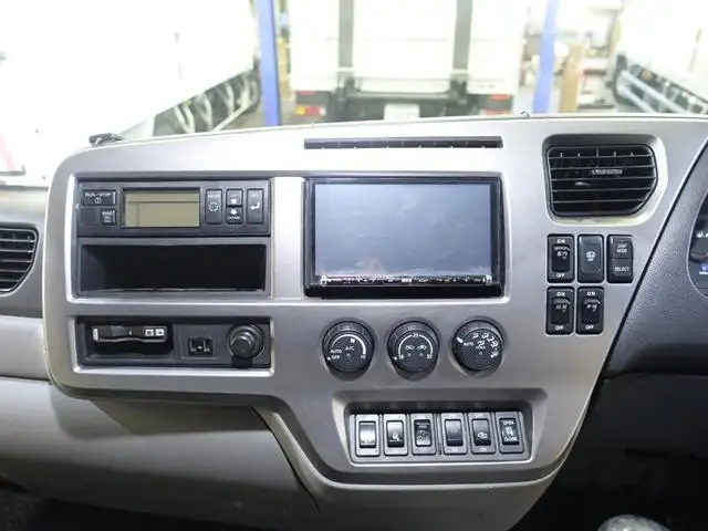日産UD コンドル 中型/増トン 冷凍冷蔵 低温 パワーゲートの中古トラック画像13