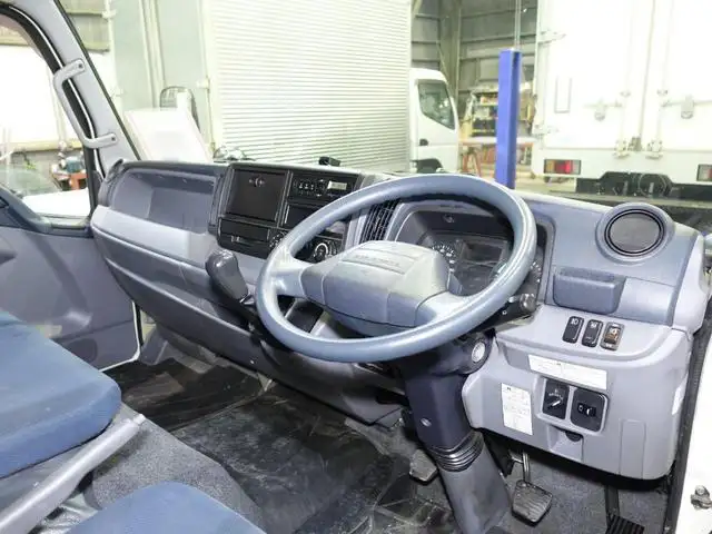 三菱 キャンター 小型 ウイング TKG-FEB90 H27の中古トラック画像10