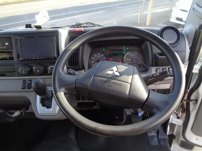 三菱 キャンター 小型 高所・建柱車 高所作業車 電工仕様の中古トラック画像14