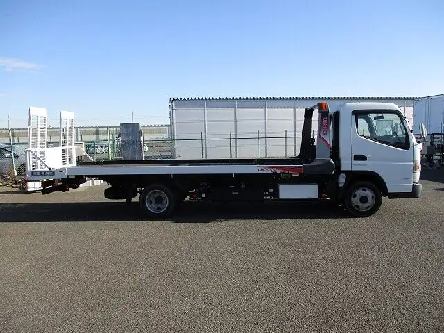三菱 キャンター 小型 車両重機運搬 ラジコン ウインチの中古トラック画像4