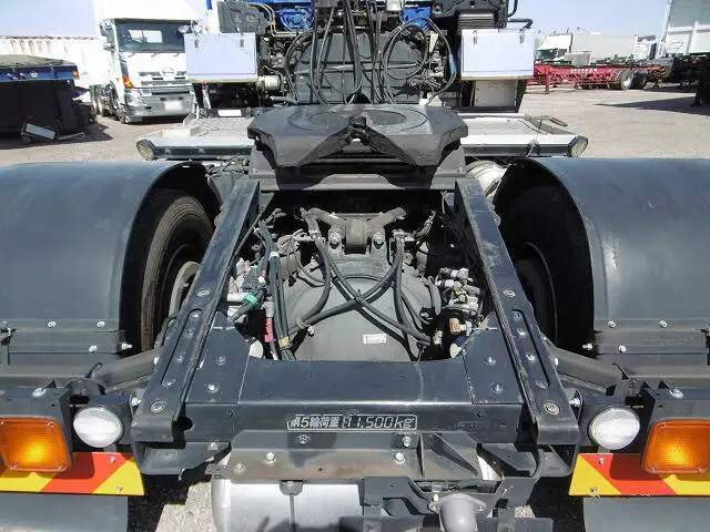 いすゞ ギガ 大型 トラクター ハイルーフ 1デフの中古トラック画像9