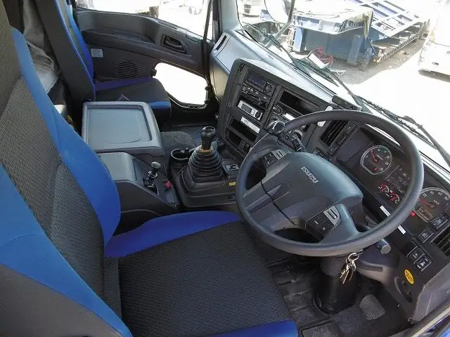いすゞ ギガ 大型 トラクター ハイルーフ 1デフの中古トラック画像12