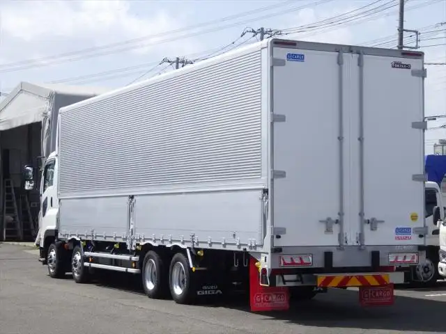 いすゞ ギガ 大型 ウイング 2PG-CYJ77D の中古トラック【車両No