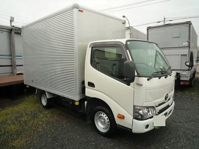 トヨタ ダイナ 小型 アルミバン 3BF-TRY230 R3の中古トラック画像3