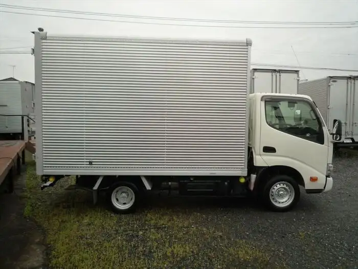 トヨタ ダイナ 小型 アルミバン 3BF-TRY230 R3の中古トラック画像4