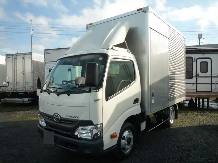 トヨタ トヨエース 小型 アルミバン サイドドア TKG-XZC605の中古トラック画像1