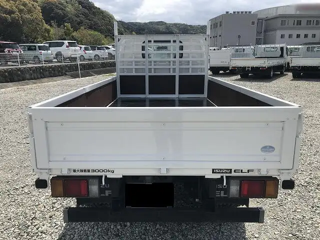 いすゞ エルフ 小型 平ボディ 床鉄板 BDG-NKR85Aの中古トラック画像2